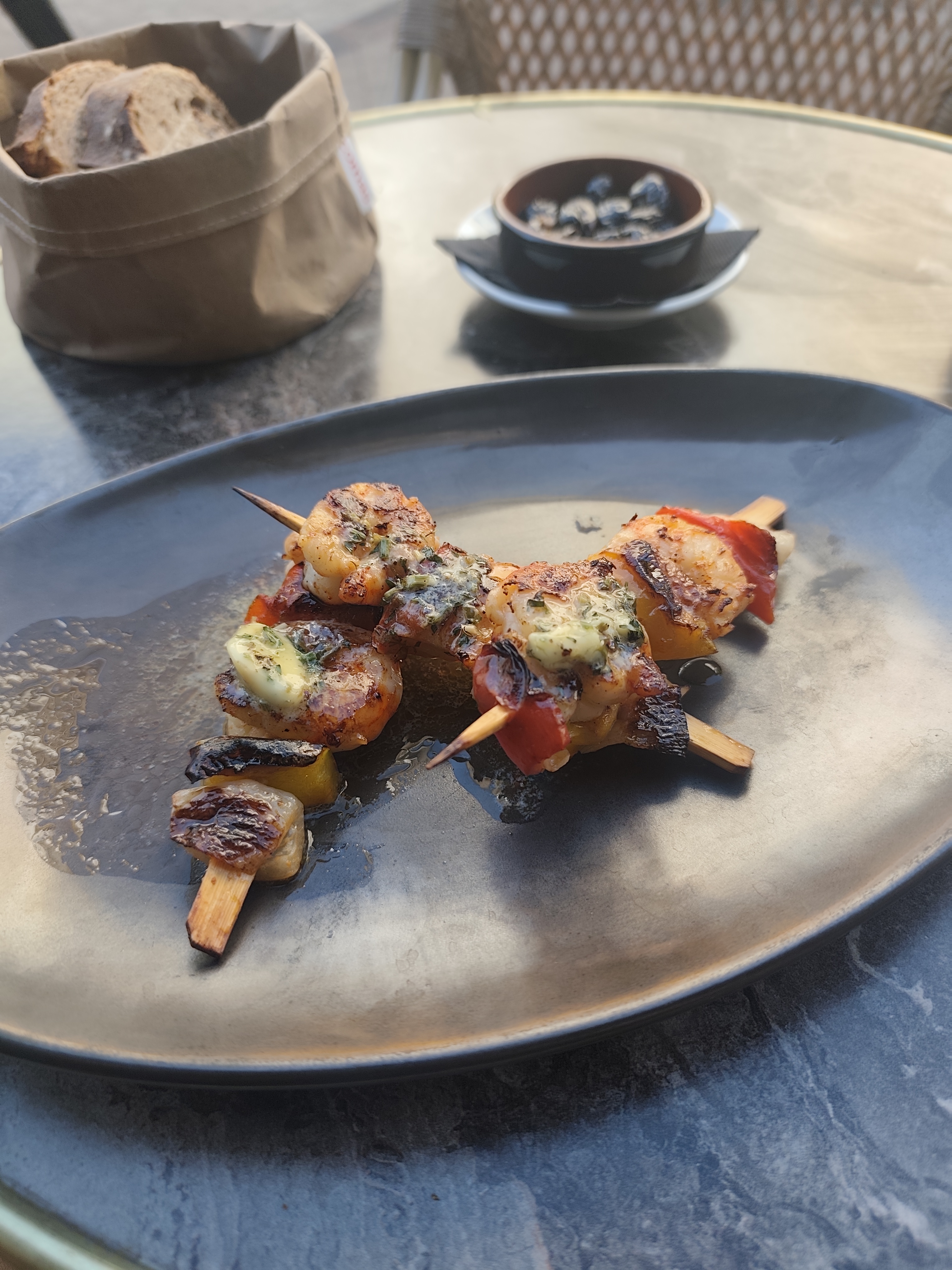 Photo publiée par Albert pour Brochette crevettes sauvages 3 pièces